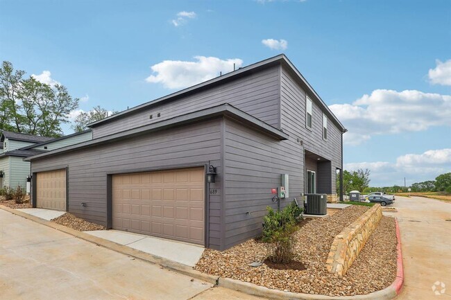 Building Photo - 673 Canvas Ave Rental