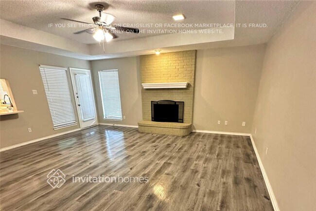 Photo - 4510 Lone Oak Dr