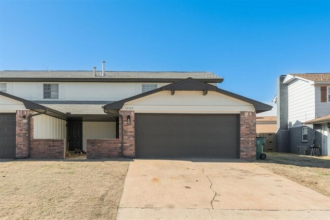 Photo - 11715 N Francis Ave