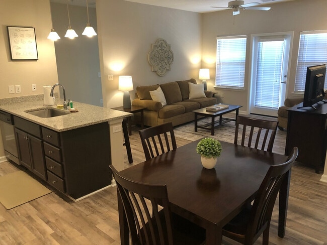 Building Photo - 8550 Nb Interstate 77 St Unit ID1344175P