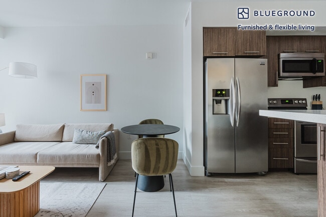 Photo - 201 Marshall St Unidad FL6-ID1750