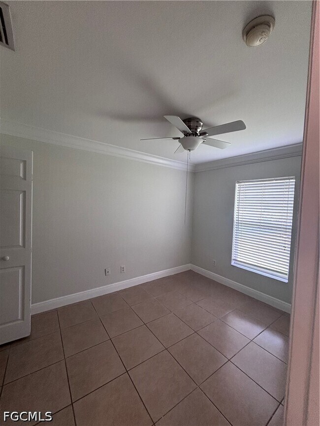 Photo - 1903 NE 20th Pl