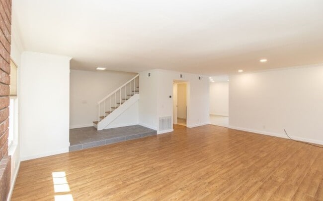 Photo - Beautiful 3+ bedroom Encinitas Townhouse!