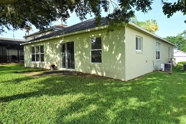 Photo - Spacious Home in Green Valley West