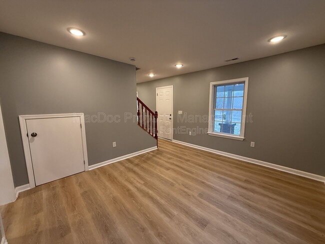 Photo - 11508 Catharpin Rd