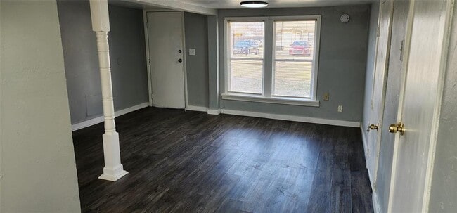 Photo - 4610 N Asbury Ave