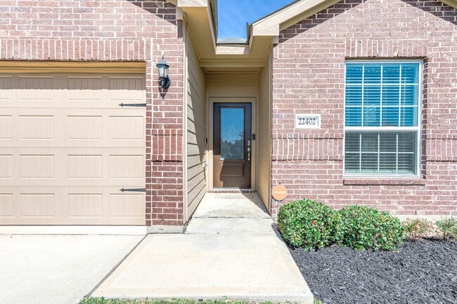 Photo - 22402 Kennons Way