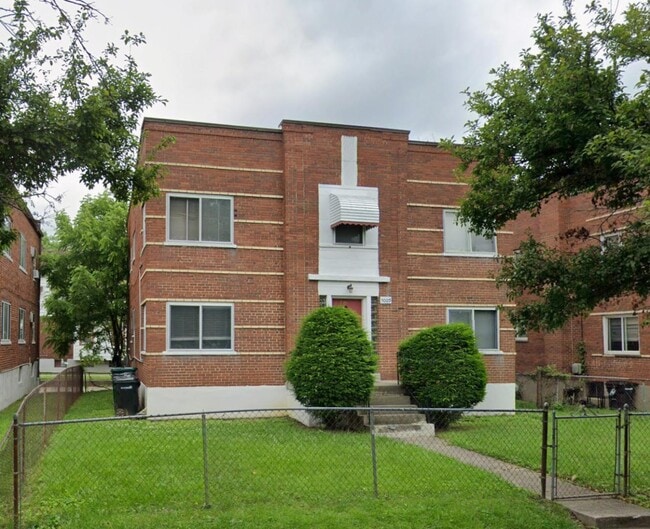 Photo - 5009 Newfield Ave