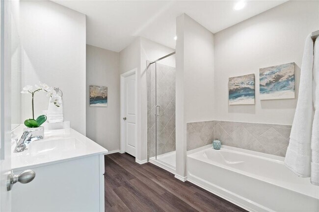 Photo - 2274 Strong Horse Dr