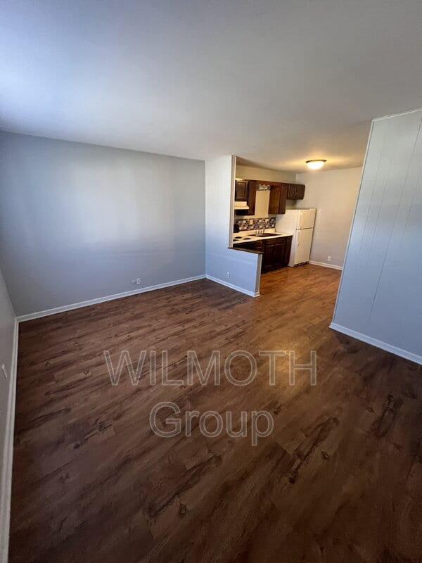 Photo - 318 N Clark St Unit #7