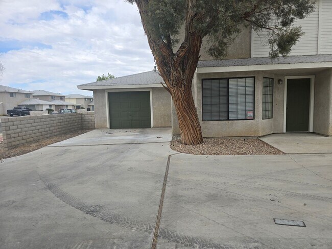 Photo - PER625 Unit 625 W Perdew Apt A