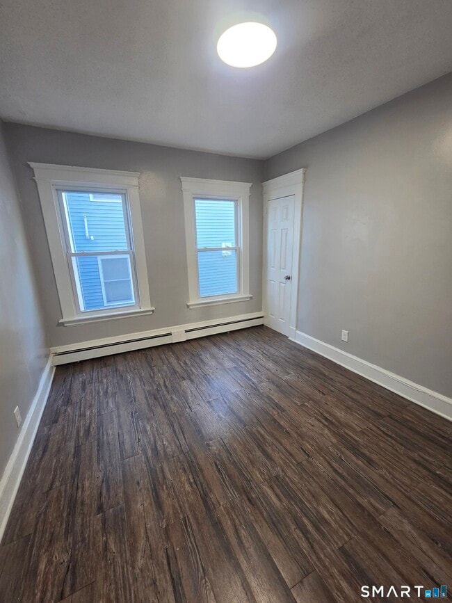 46 Plaza Ave Unit 2