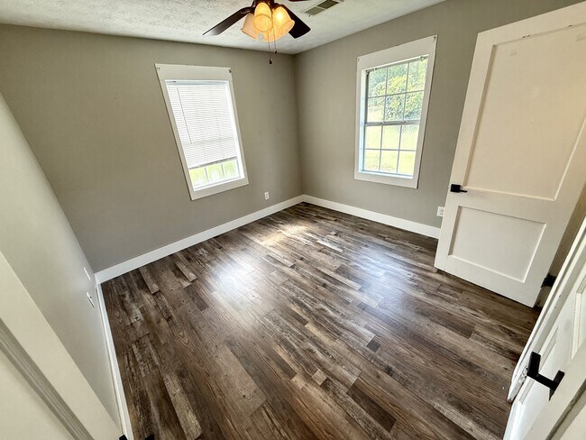 Photo - 1208 E Mt Vernon St