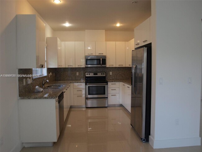 Photo - 15651 SW 11th Terrace