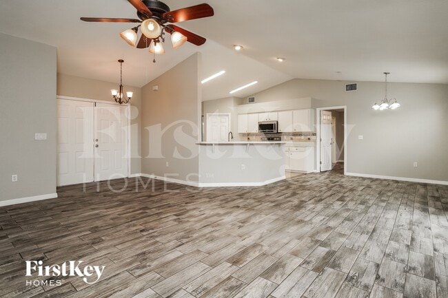 835 Summer Glen Dr