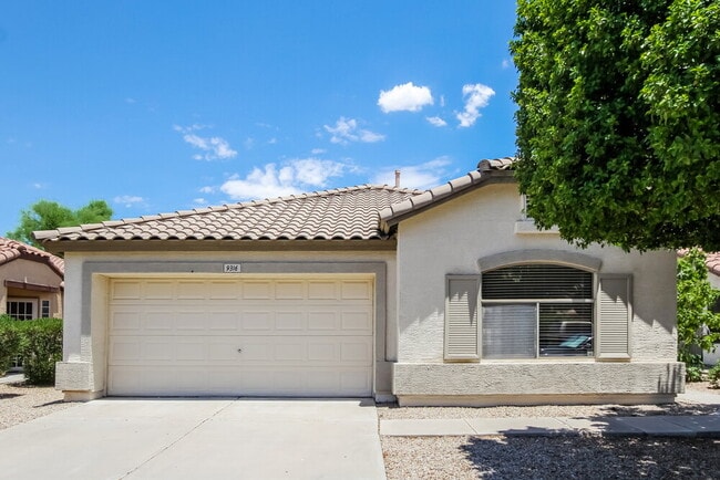 Building Photo - 9316 Olla Ave