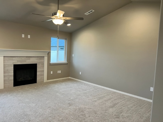 Photo - 2301 S 58th Ave