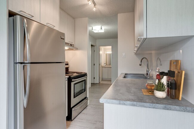 Photo - Brentview Tower