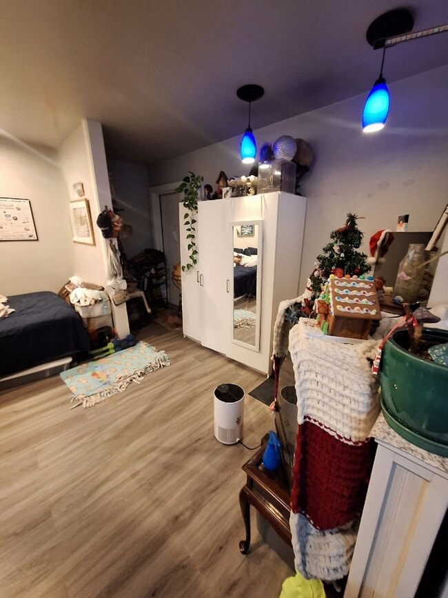 Photo - Studio Open May - Convenient location with storage! Unidad 3