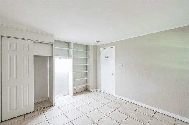 Photo - 814 Ferndell Rd