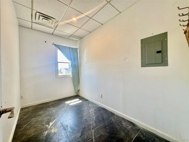 Photo - 150-11 14th Ave