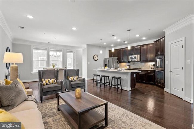 Photo - 722 Crown Park Ave