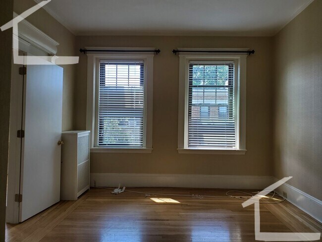 Photo - No brokers Fee, No Security Deposit, Heat, Hot Water Included, Coolidge Corner Area, Laundry on a...