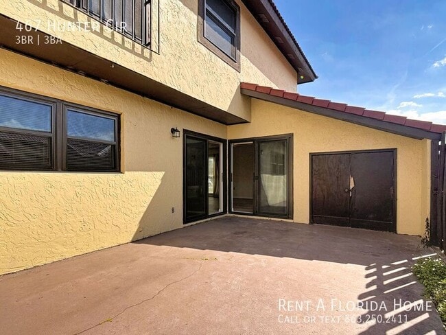 Photo - 467 Hunter Cir