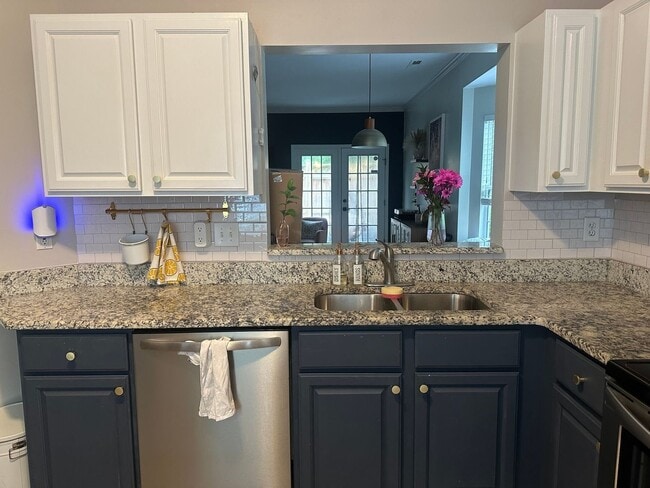 Photo - 4329 Pine Springs Ct