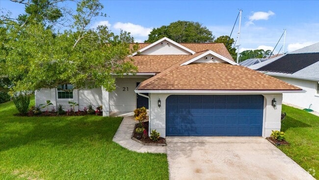 Building Photo - Waterfront Palm Coast Home with Boat lift!