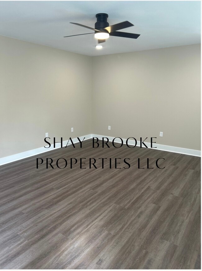 Photo - 2925 S Wilson Rd