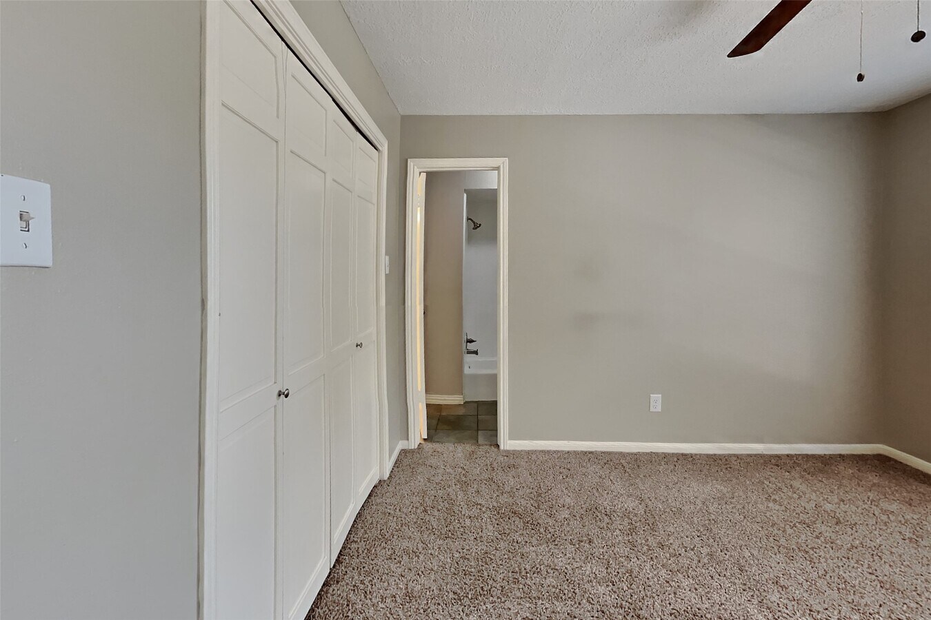 Photo - 8427 Burwood Park Dr