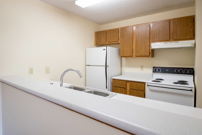 Red Oak 48-Unit (City View Apartments)