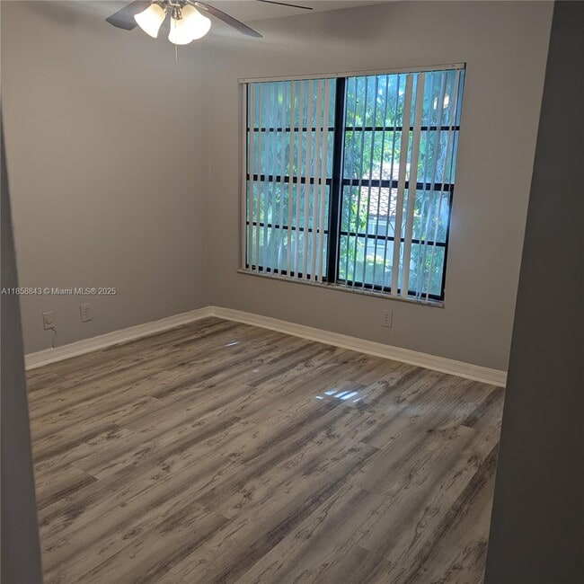 Photo - 2588 Coral Springs Dr
