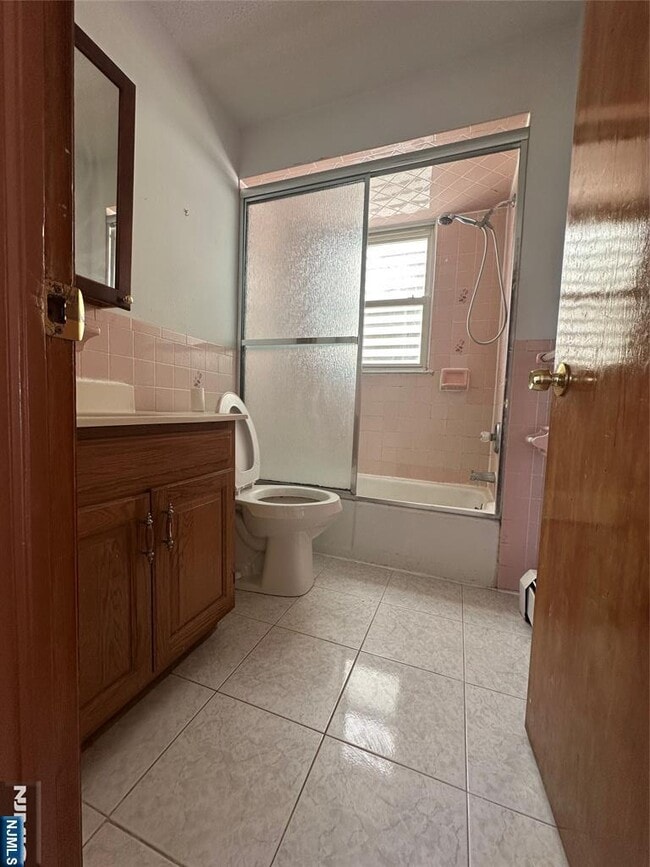 Photo - 404 N 3rd St