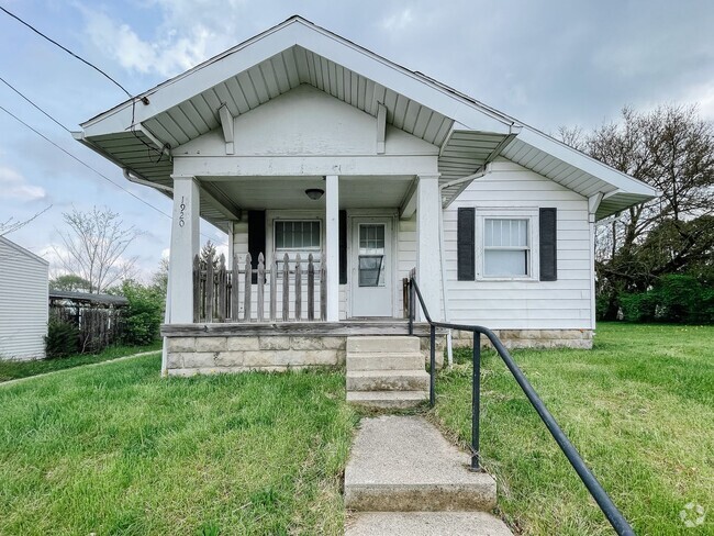 Building Photo - Natural Light Rental