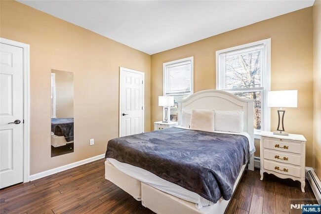 Photo - 1054-1056 Hunterdon Street Unit Leftside Unit Leftside