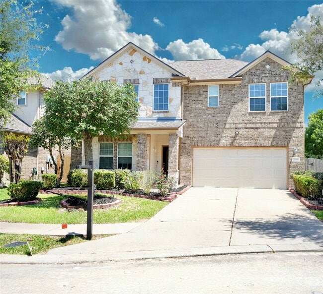Building Photo - 6306 Bain Dr