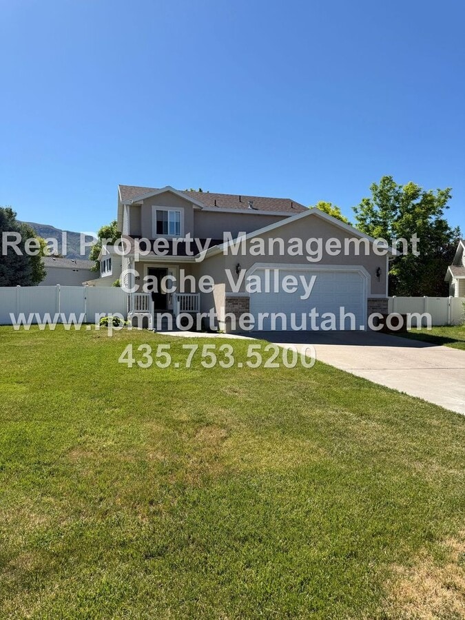 Photo - Immaculate 3 bedroom home in North Logan! Available in August