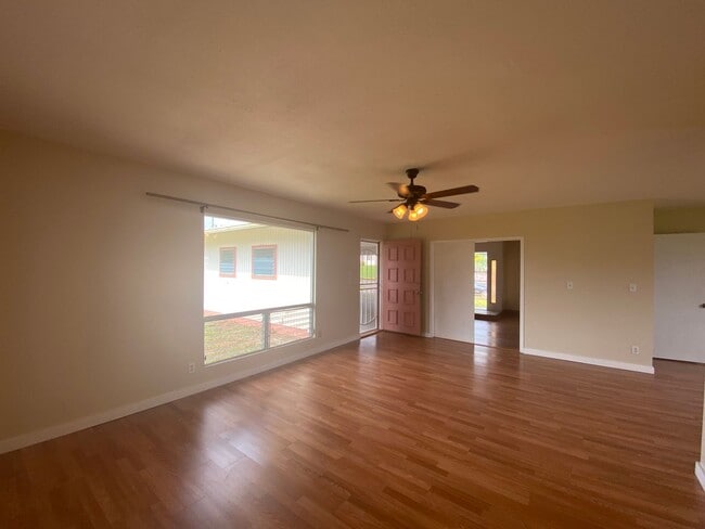 Photo - Komohana Houselots