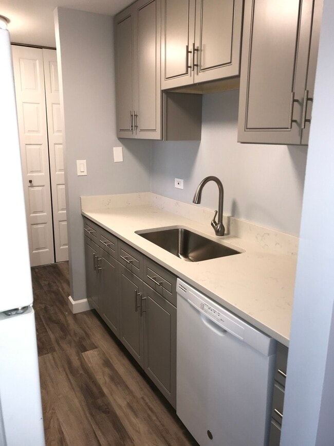 Photo - 4 Oak Creek Dr