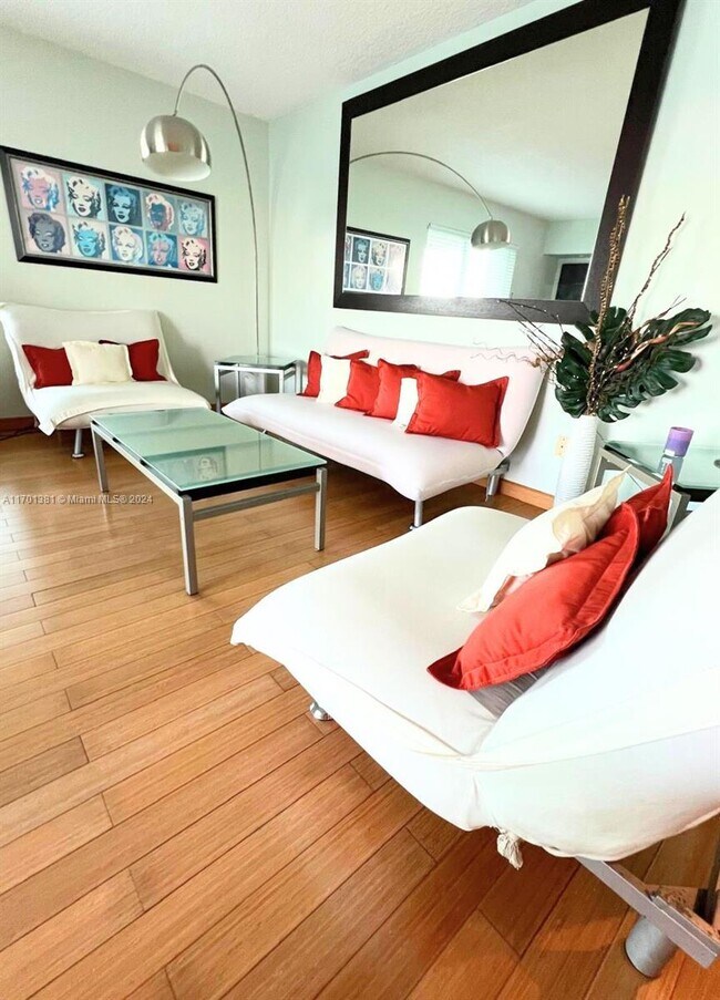 2201 Brickell Ave Unit 98