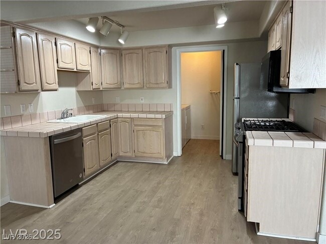 Photo - 701 Capri Dr Unit 5C