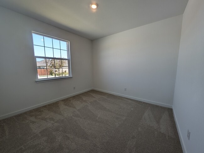 Photo - 325 Texas Trl