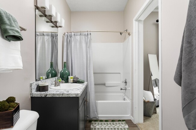 Full Bathroom