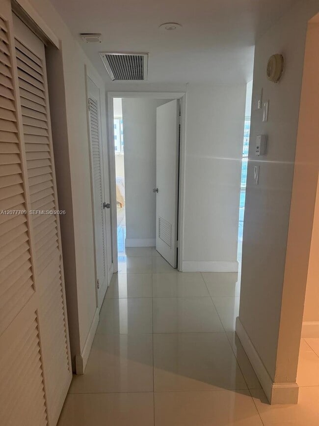 Photo - 19390 Collins Ave Unit 1418
