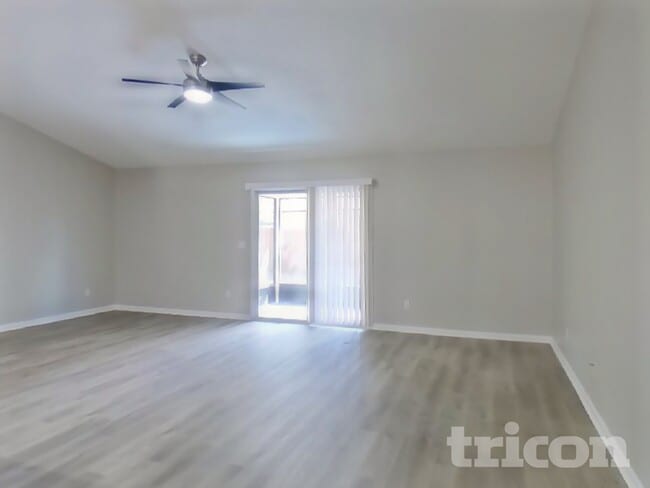 Photo - 86216 Vegas Blvd