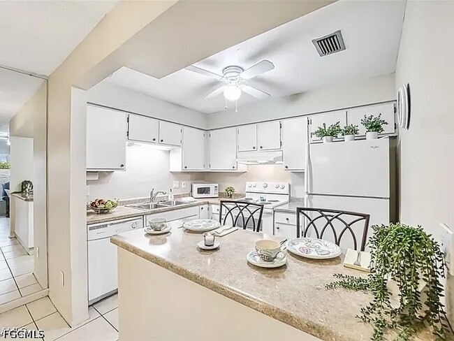 Photo - 6212 Principia Dr Unit 3