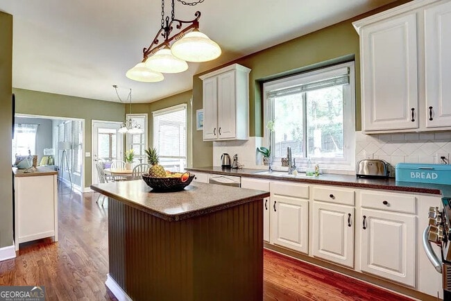 Photo - 10995-10995 Kimball Crest Dr