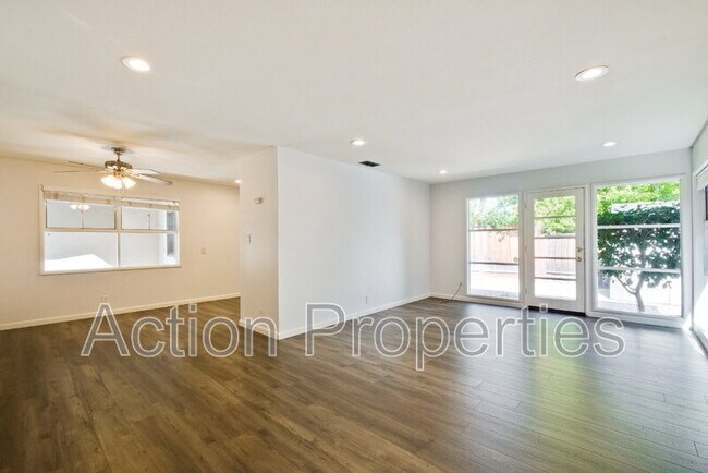 Photo - 1034 Tulane Dr